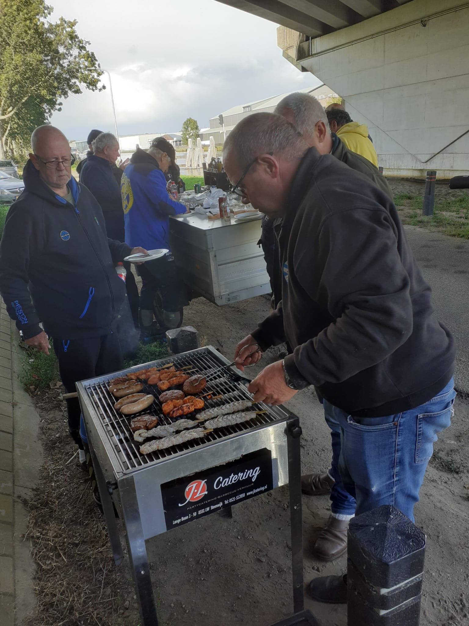 onderlinge vissers steenwijk en omstreken